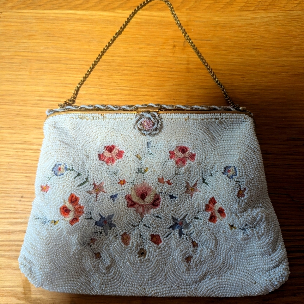 Floral Beaded Antique Handbag